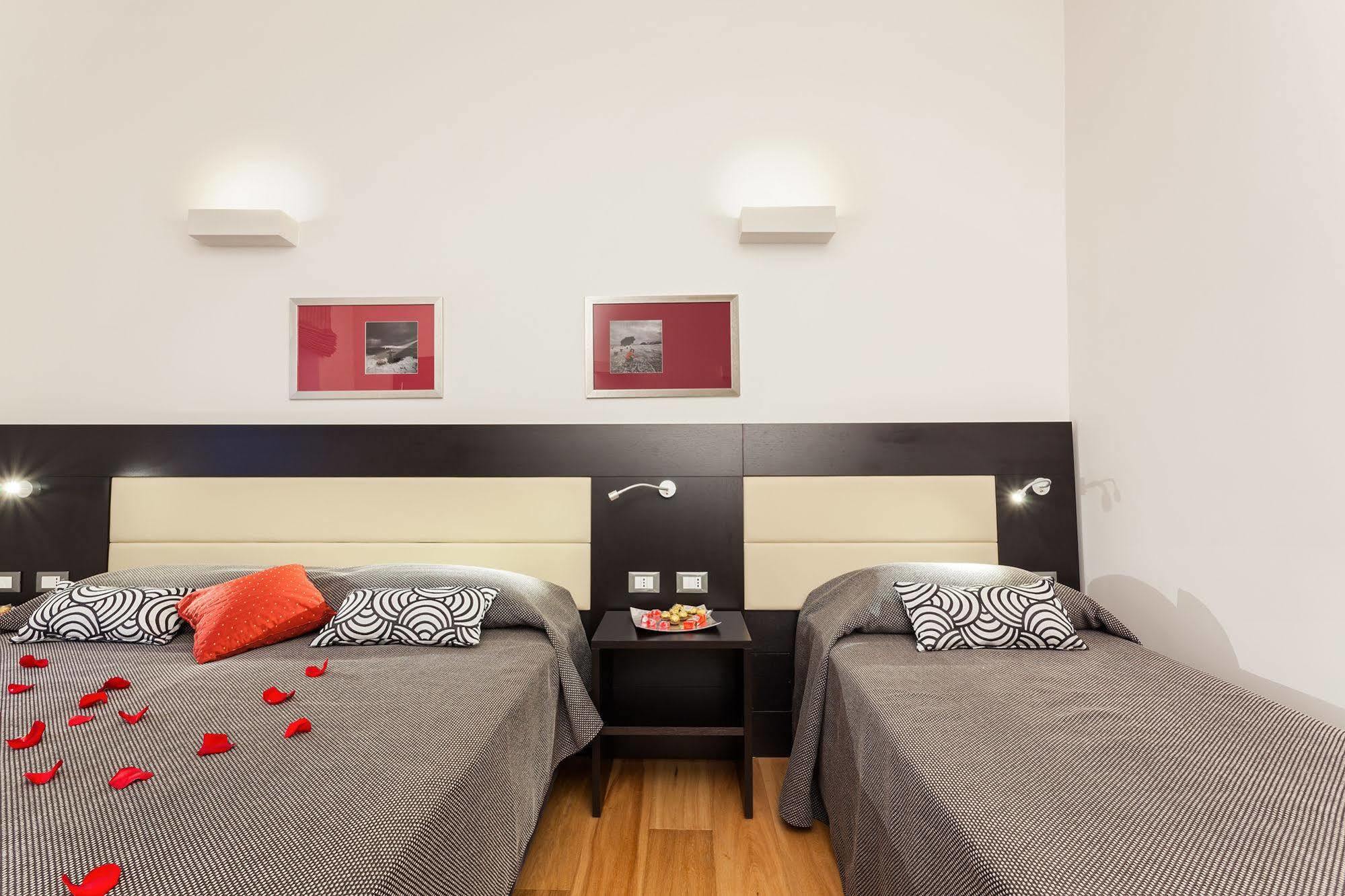 Domus Best Guest House โรม ภายนอก รูปภาพ