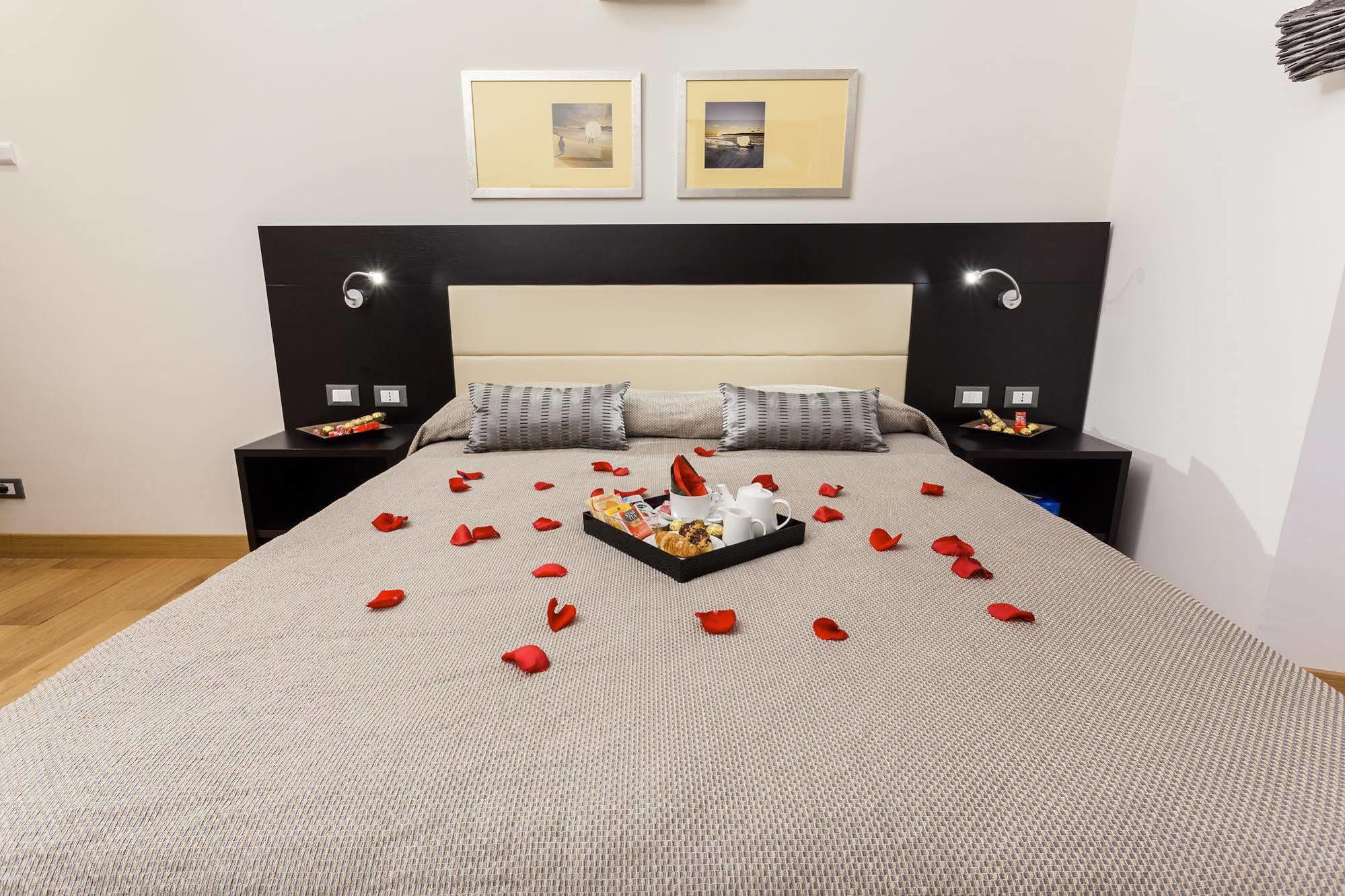 Domus Best Guest House โรม ภายนอก รูปภาพ