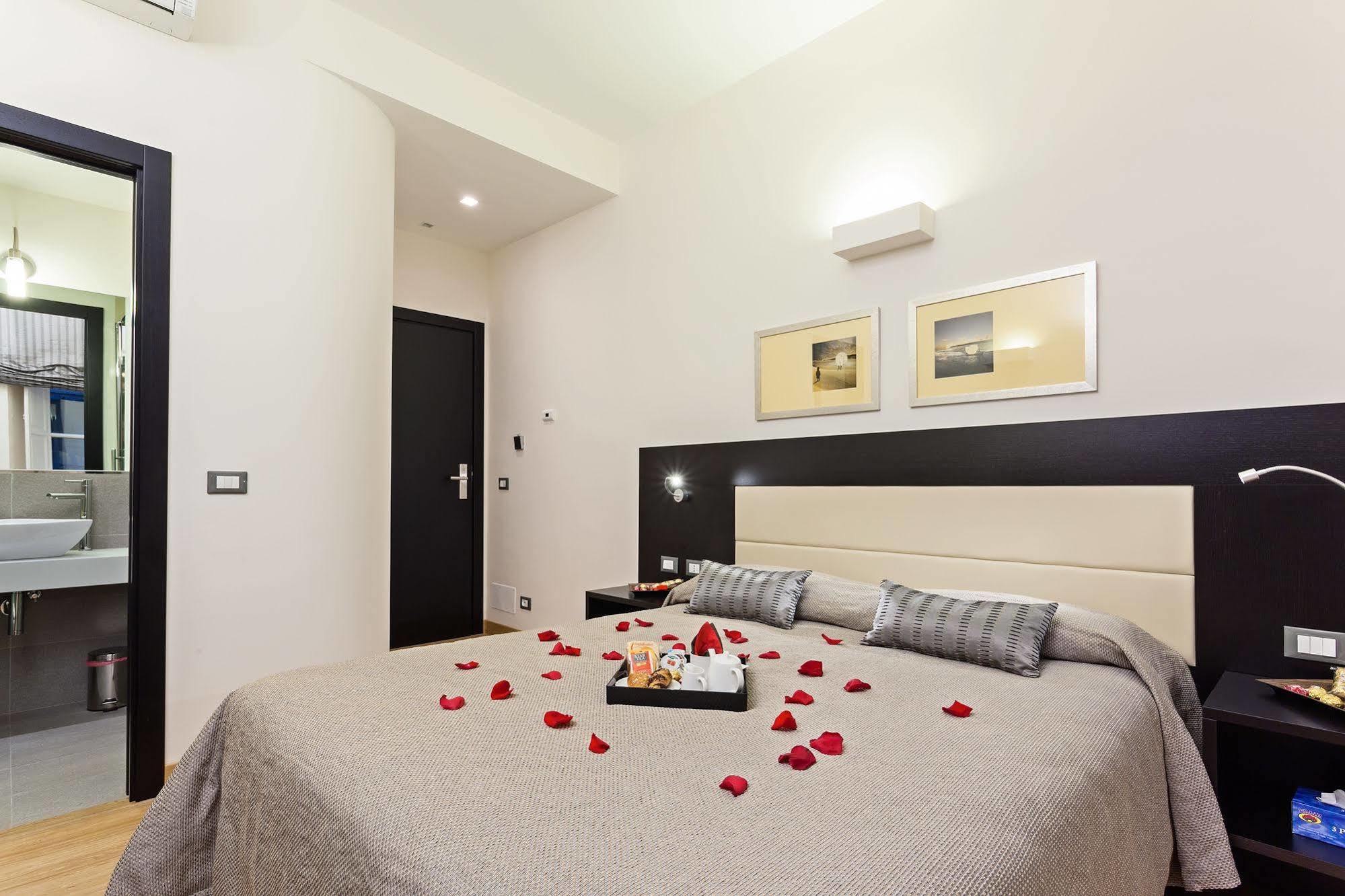 Domus Best Guest House โรม ภายนอก รูปภาพ