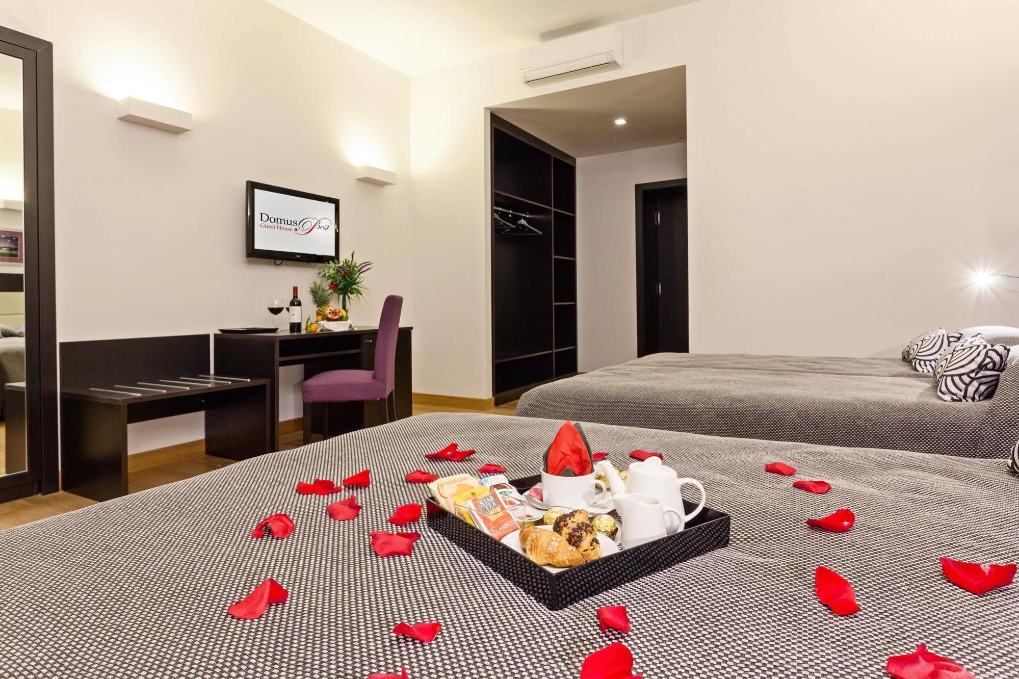 Domus Best Guest House โรม ภายนอก รูปภาพ